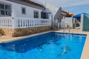 Beautiful Villa private pool golf nearby